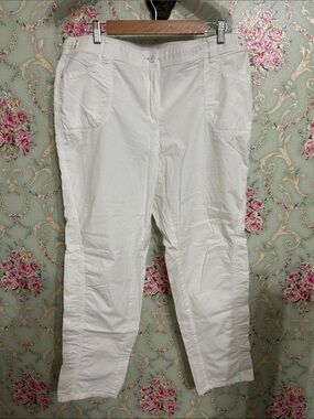 Chico’s Like New cotton straight leg lightweight utility pants size 2.5 or 14